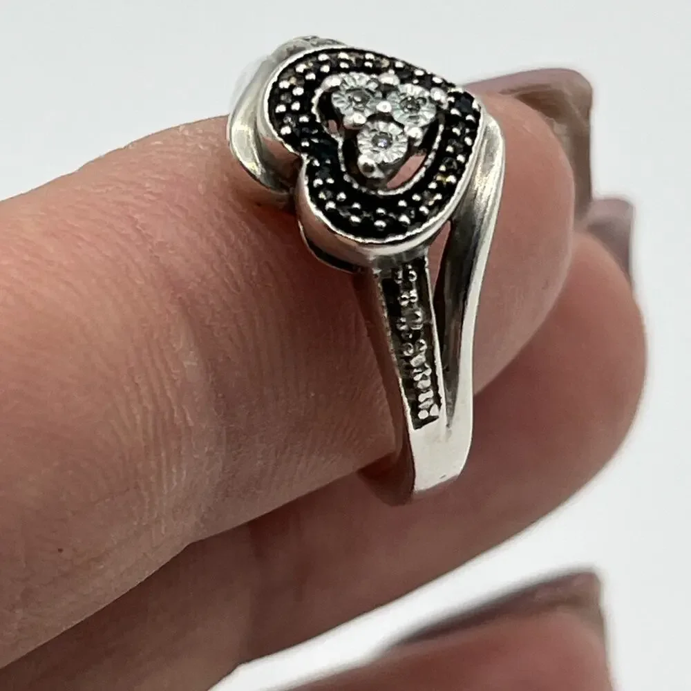 Sterling Silver Size 7 Elevated Heart Ring 925 Vintage